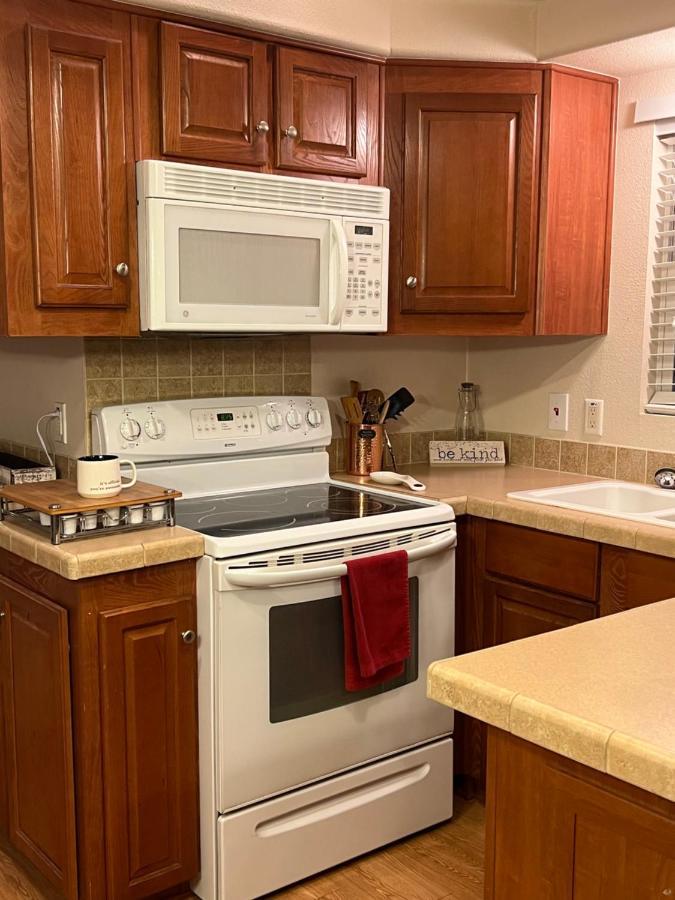 Berry Patch Cottage Longview Extérieur photo